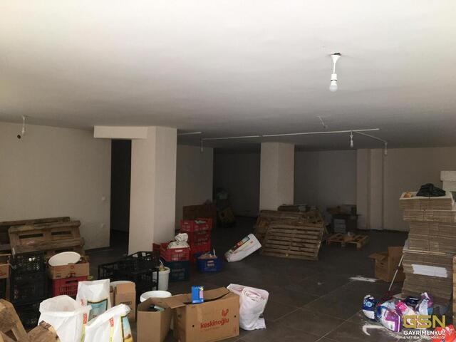 19-ÇAYIROVA ÖZGÜRLÜK MAHALLESİ ERİŞLER ŞELALE PARK YANINDA SATILIK İŞ YERİ